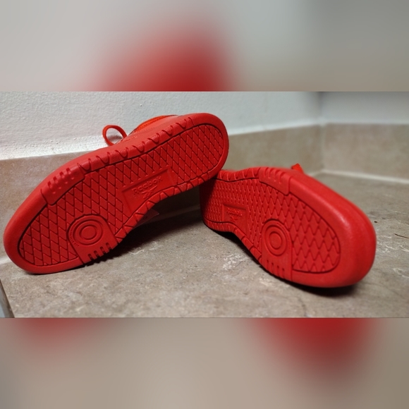 Rare Cardi B Reebok Classic Red Sneakers, NWT, Size 6, Club C Double - Picture 7 of 8